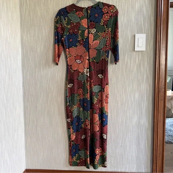 FARM Rio Colorful Floral Midi Dress - Picture 8 of 9